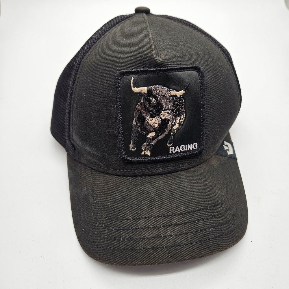 Goorin Bros The Farm Raging Bull Trucker Hat Black Mesh Snapback Cap 101-1594